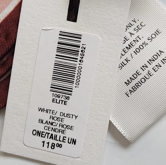 Aritzia Elite silk scarf - Picture 6 of 6